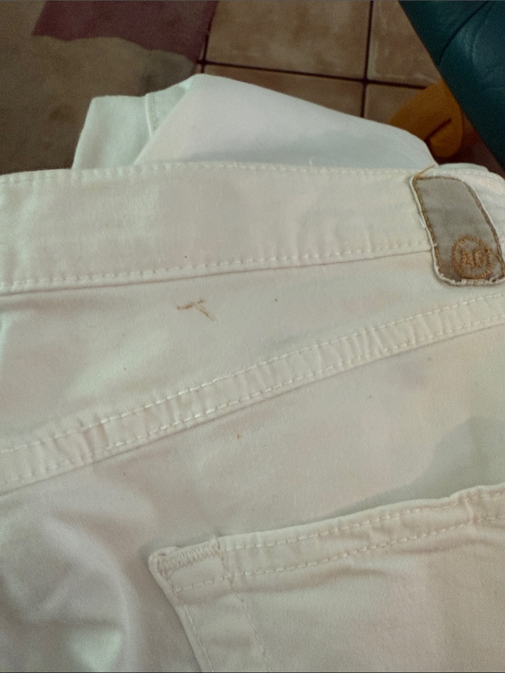 Ag Adriano Goldschmied Women’s White Bootcut Jeans - Picture 4 of 4